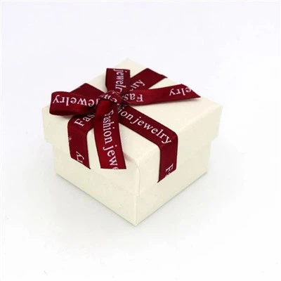 חבילת קופסאות נייר